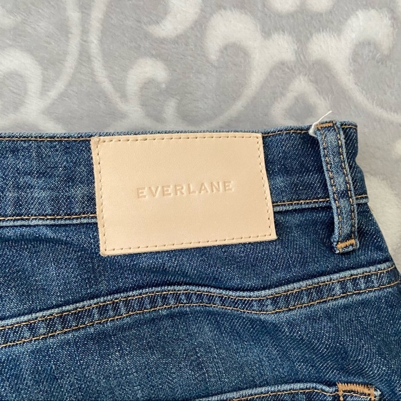 Evelarne Cheeky Bootcut Women's Crop Jeans - Size 32R - Picture 12 of 17